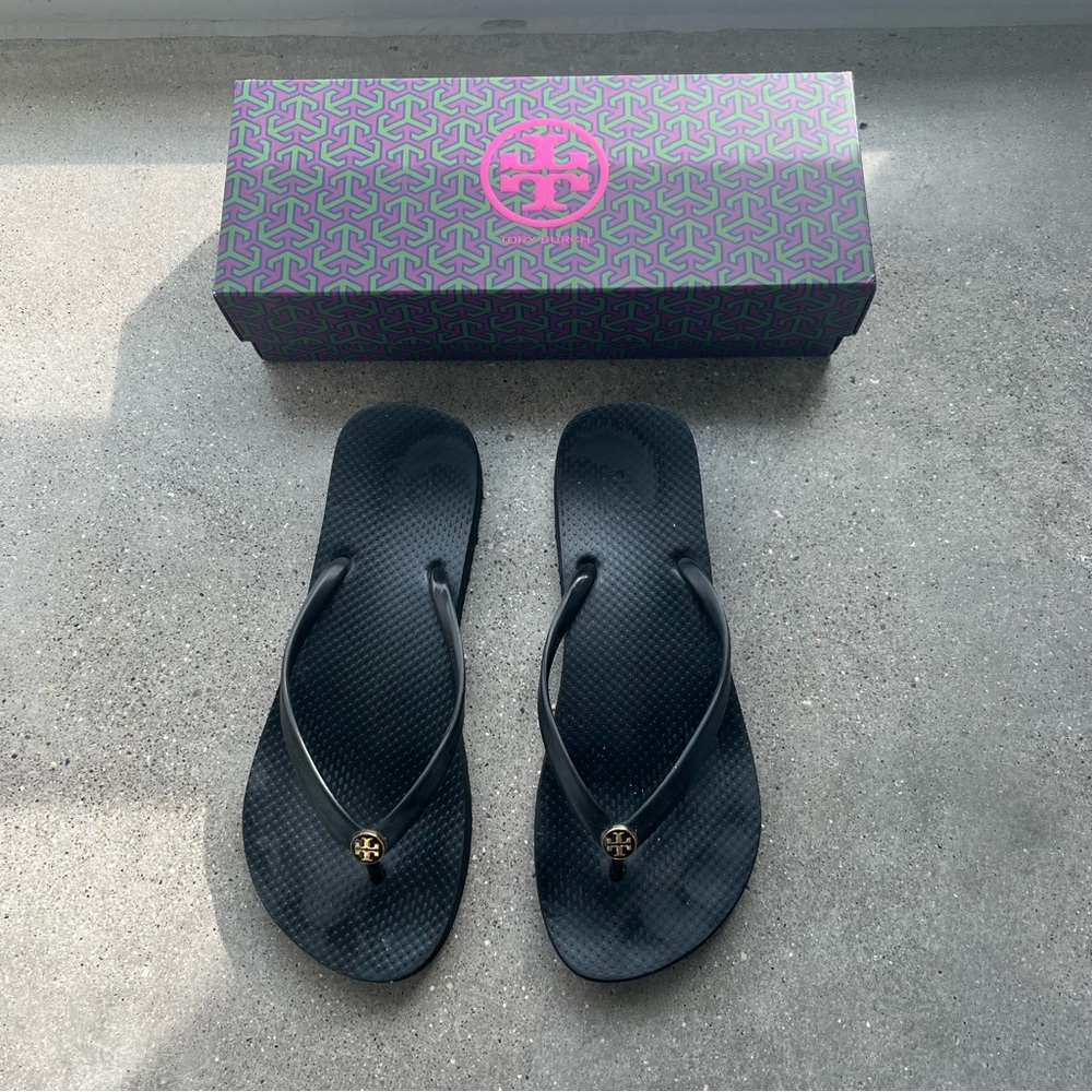 Tory Burch Flip Flops